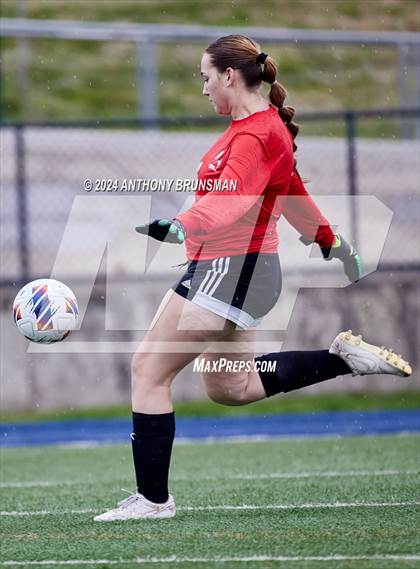 Thumbnail 1 in Ripon Christian vs. Stone Ridge Christian (CIF SJS D6 Final) photogallery.