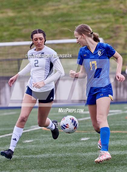 Thumbnail 2 in Ripon Christian vs. Stone Ridge Christian (CIF SJS D6 Final) photogallery.