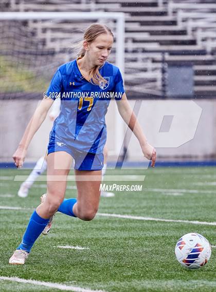Thumbnail 2 in Ripon Christian vs. Stone Ridge Christian (CIF SJS D6 Final) photogallery.