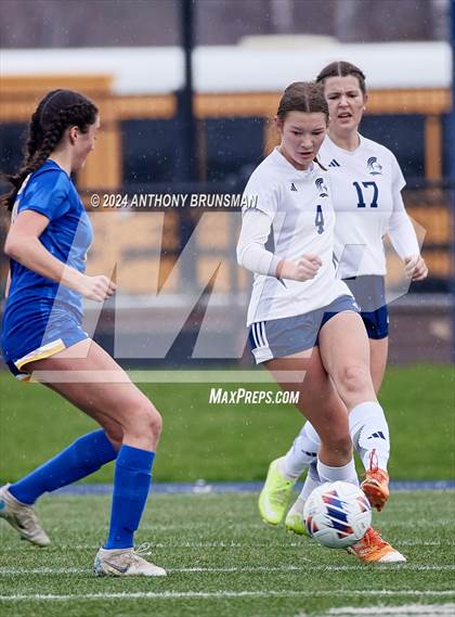 Thumbnail 3 in Ripon Christian vs. Stone Ridge Christian (CIF SJS D6 Final) photogallery.