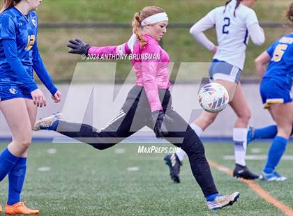 Thumbnail 1 in Ripon Christian vs. Stone Ridge Christian (CIF SJS D6 Final) photogallery.