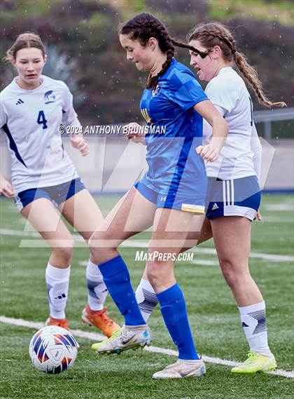 Thumbnail 2 in Ripon Christian vs. Stone Ridge Christian (CIF SJS D6 Final) photogallery.