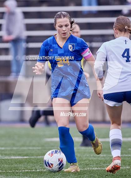 Thumbnail 3 in Ripon Christian vs. Stone Ridge Christian (CIF SJS D6 Final) photogallery.
