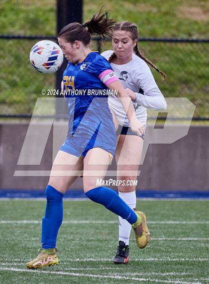 Thumbnail 3 in Ripon Christian vs. Stone Ridge Christian (CIF SJS D6 Final) photogallery.