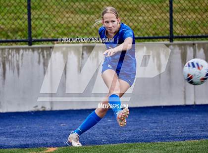 Thumbnail 2 in Ripon Christian vs. Stone Ridge Christian (CIF SJS D6 Final) photogallery.