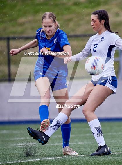 Thumbnail 3 in Ripon Christian vs. Stone Ridge Christian (CIF SJS D6 Final) photogallery.