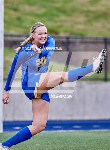 Thumbnail 3 in Ripon Christian vs. Stone Ridge Christian (CIF SJS D6 Final) photogallery.