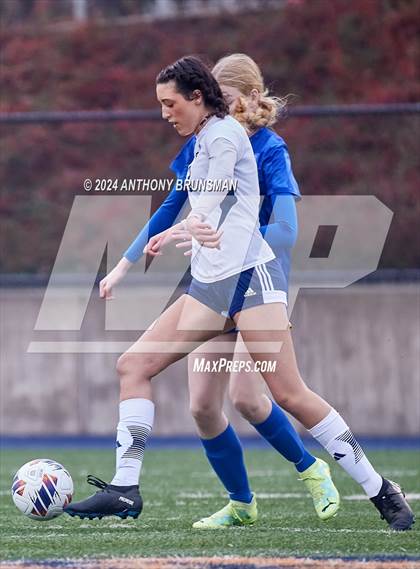 Thumbnail 3 in Ripon Christian vs. Stone Ridge Christian (CIF SJS D6 Final) photogallery.