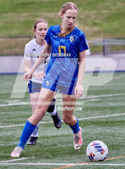Thumbnail 1 in Ripon Christian vs. Stone Ridge Christian (CIF SJS D6 Final) photogallery.