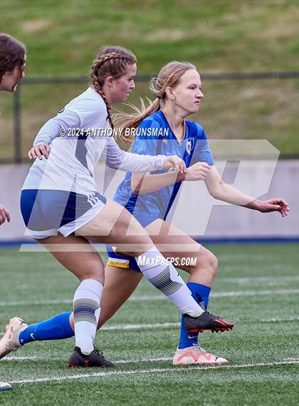Thumbnail 2 in Ripon Christian vs. Stone Ridge Christian (CIF SJS D6 Final) photogallery.