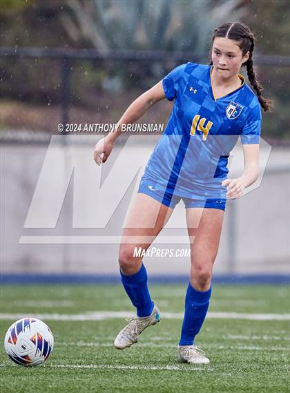 Thumbnail 3 in Ripon Christian vs. Stone Ridge Christian (CIF SJS D6 Final) photogallery.