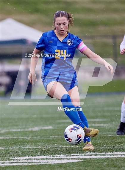 Thumbnail 2 in Ripon Christian vs. Stone Ridge Christian (CIF SJS D6 Final) photogallery.