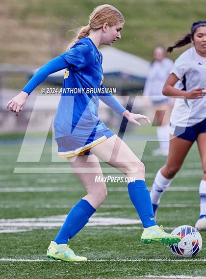Thumbnail 2 in Ripon Christian vs. Stone Ridge Christian (CIF SJS D6 Final) photogallery.