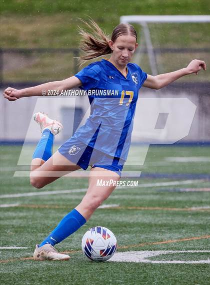 Thumbnail 2 in Ripon Christian vs. Stone Ridge Christian (CIF SJS D6 Final) photogallery.