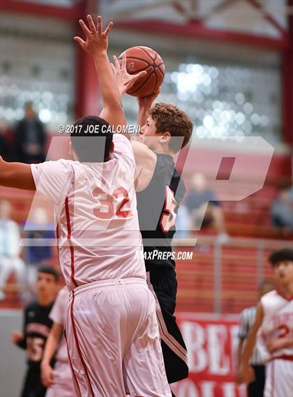 Thumbnail 3 in Churchill @Lee [Robert E.] (Freshman B) photogallery.