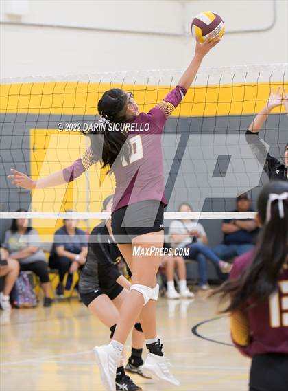 Thumbnail 1 in Vista Grande vs Rock Point (Epic Tourneys Volleyball Invite) photogallery.