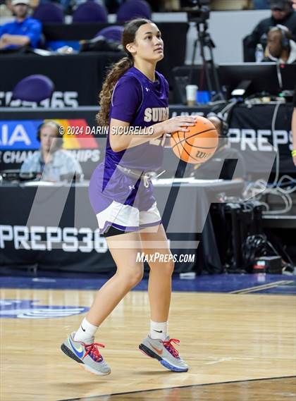 Thumbnail 1 in Canyon View vs Sunrise Mountain (AIA 5A Final) photogallery.