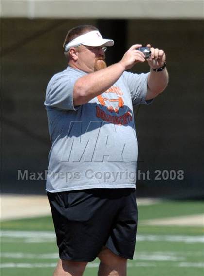 Thumbnail 2 in Friends of Coal Classic (Cleveland Glenville/Lakeland, Fla. - Pre-Game) photogallery.