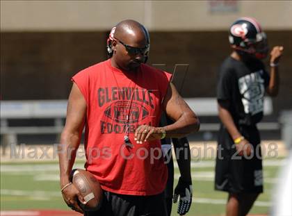 Thumbnail 3 in Friends of Coal Classic (Cleveland Glenville/Lakeland, Fla. - Pre-Game) photogallery.