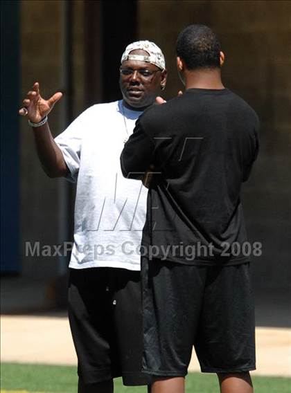 Thumbnail 3 in Friends of Coal Classic (Cleveland Glenville/Lakeland, Fla. - Pre-Game) photogallery.