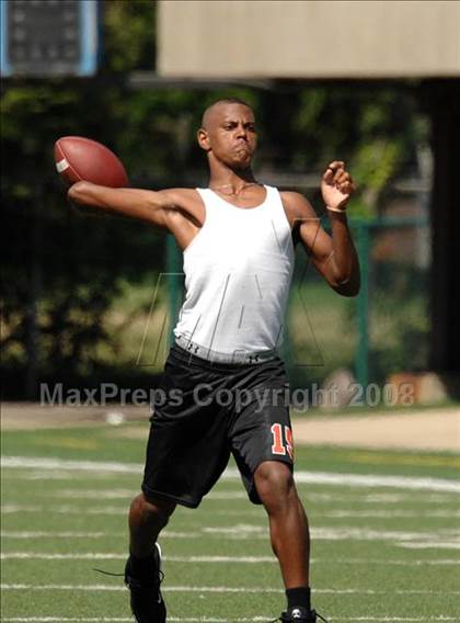 Thumbnail 2 in Friends of Coal Classic (Cleveland Glenville/Lakeland, Fla. - Pre-Game) photogallery.