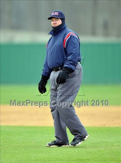 Thumbnail 3 in Abilene vs Corsicana (Denton Ryan Tourney) photogallery.