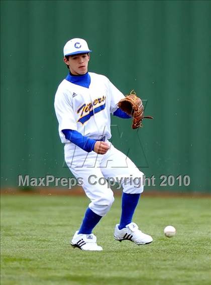 Thumbnail 2 in Abilene vs Corsicana (Denton Ryan Tourney) photogallery.
