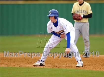 Thumbnail 2 in Abilene vs Corsicana (Denton Ryan Tourney) photogallery.