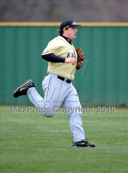 Thumbnail 3 in Abilene vs Corsicana (Denton Ryan Tourney) photogallery.