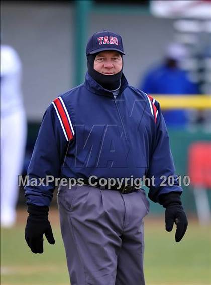 Thumbnail 2 in Abilene vs Corsicana (Denton Ryan Tourney) photogallery.