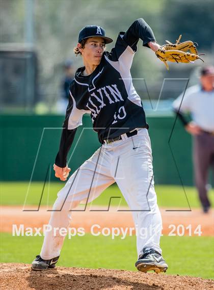 Thumbnail 3 in North Shore vs Alvin photogallery.
