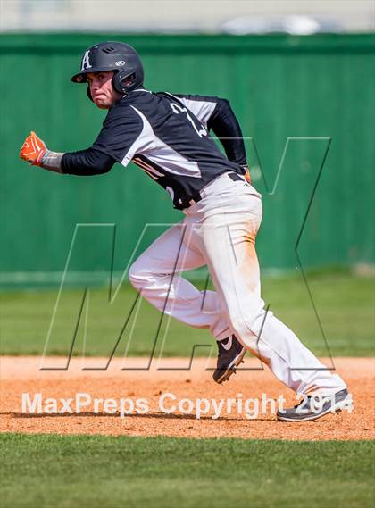 Thumbnail 2 in North Shore vs Alvin photogallery.