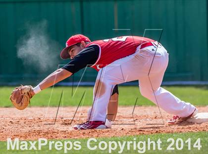 Thumbnail 2 in North Shore vs Alvin photogallery.
