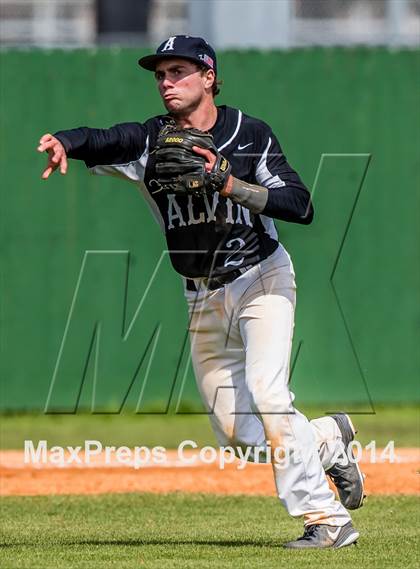 Thumbnail 1 in North Shore vs Alvin photogallery.