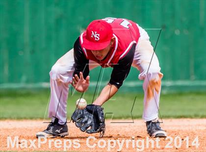 Thumbnail 1 in North Shore vs Alvin photogallery.