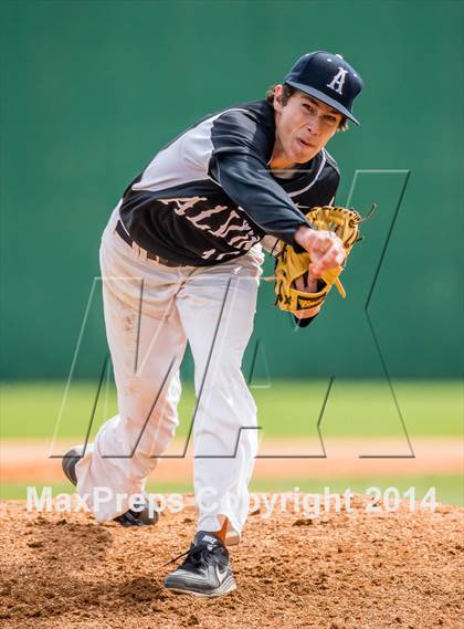 Thumbnail 3 in North Shore vs Alvin photogallery.