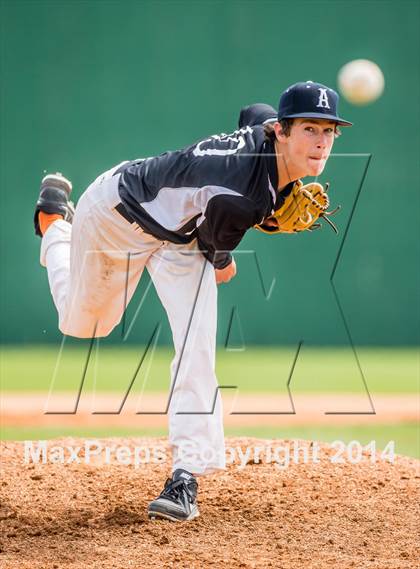 Thumbnail 1 in North Shore vs Alvin photogallery.