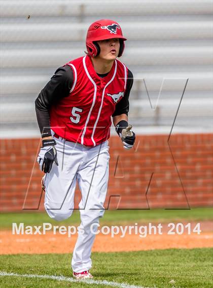 Thumbnail 3 in North Shore vs Alvin photogallery.