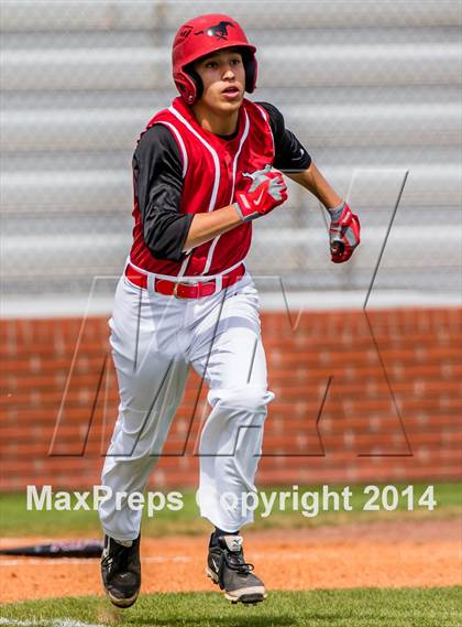 Thumbnail 1 in North Shore vs Alvin photogallery.