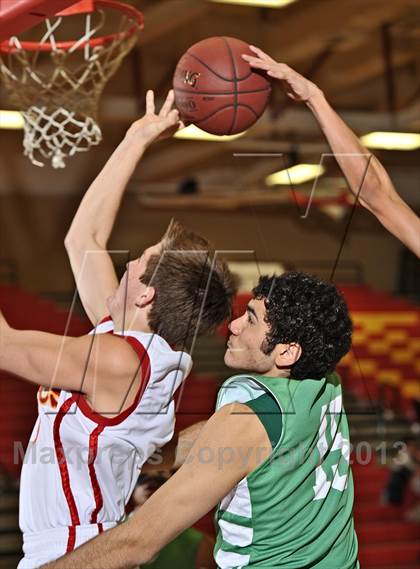 Thumbnail 2 in St. Mary's vs. Palm Desert (MaxPreps Holiday Classic) photogallery.