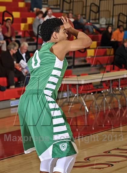 Thumbnail 2 in St. Mary's vs. Palm Desert (MaxPreps Holiday Classic) photogallery.