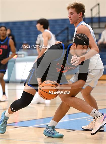 Thumbnail 1 in Kalaheo vs. Corona del Mar (CdM Beach Bash) photogallery.