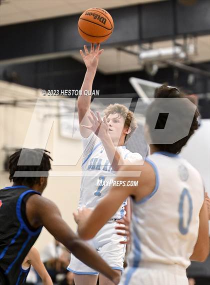Thumbnail 2 in Kalaheo vs. Corona del Mar (CdM Beach Bash) photogallery.
