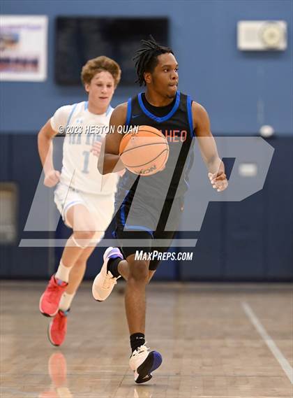 Thumbnail 3 in Kalaheo vs. Corona del Mar (CdM Beach Bash) photogallery.