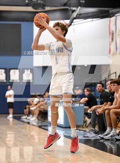 Thumbnail 1 in Kalaheo vs. Corona del Mar (CdM Beach Bash) photogallery.