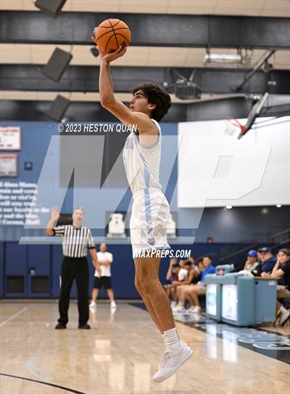 Thumbnail 3 in Kalaheo vs. Corona del Mar (CdM Beach Bash) photogallery.