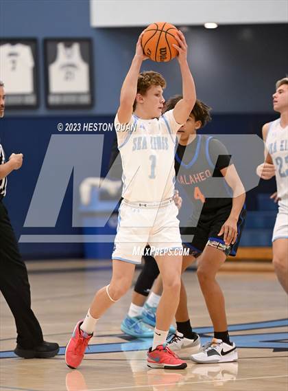 Thumbnail 3 in Kalaheo vs. Corona del Mar (CdM Beach Bash) photogallery.