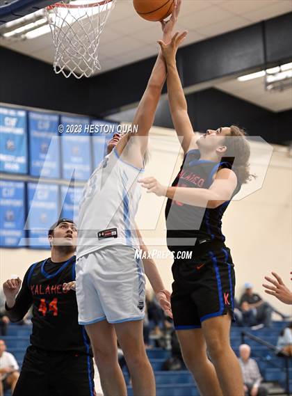 Thumbnail 1 in Kalaheo vs. Corona del Mar (CdM Beach Bash) photogallery.