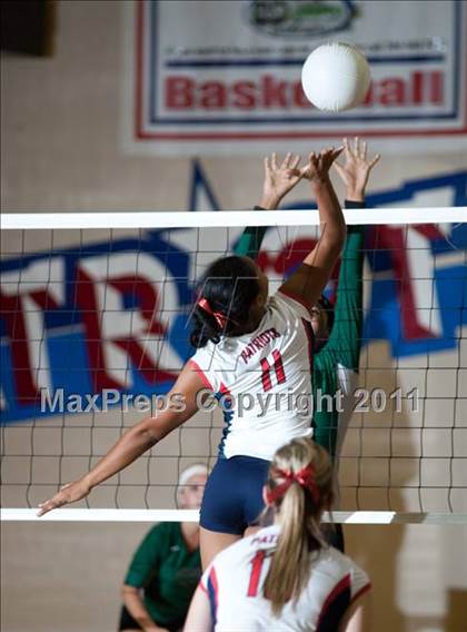 Thumbnail 3 in Pitman @ Beyer photogallery.