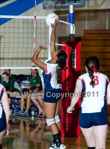 Thumbnail 3 in Pitman @ Beyer photogallery.